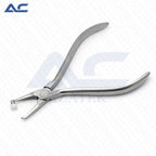 Working end of Orthodontic Posterior Band Removing Plier